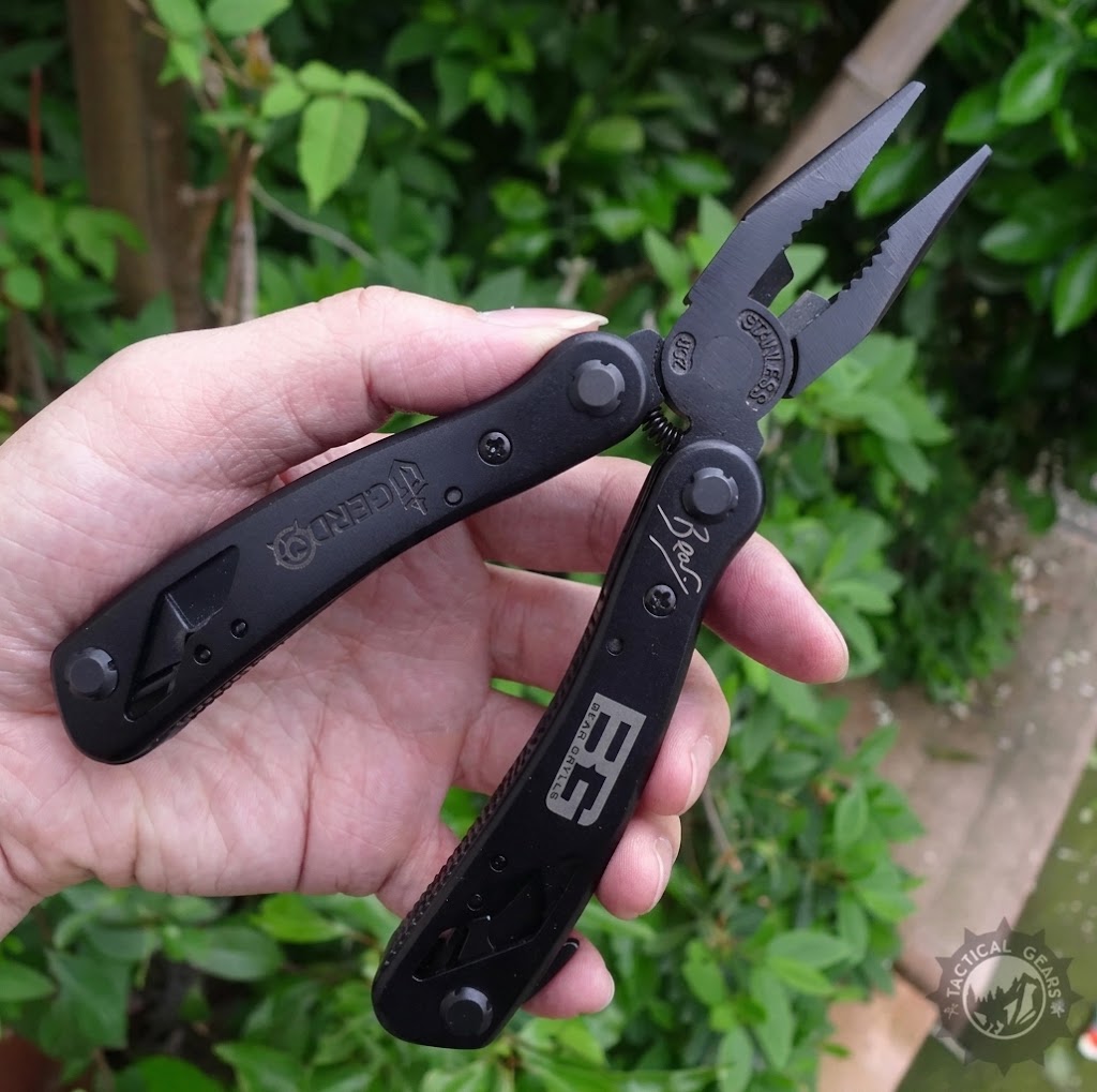 Gerber Bear Grylls Ultimate Multi-Tool