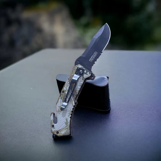 Stainless Steel Tactical Foldable Pocket Knife